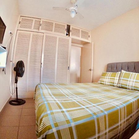 Apartamento Pe Na Areia Guaruja Apartment Екстериор снимка